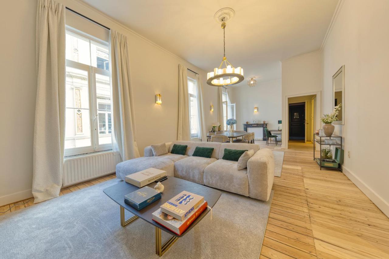 Appartement Dans L'Hypercentre Bruxelas Exterior foto