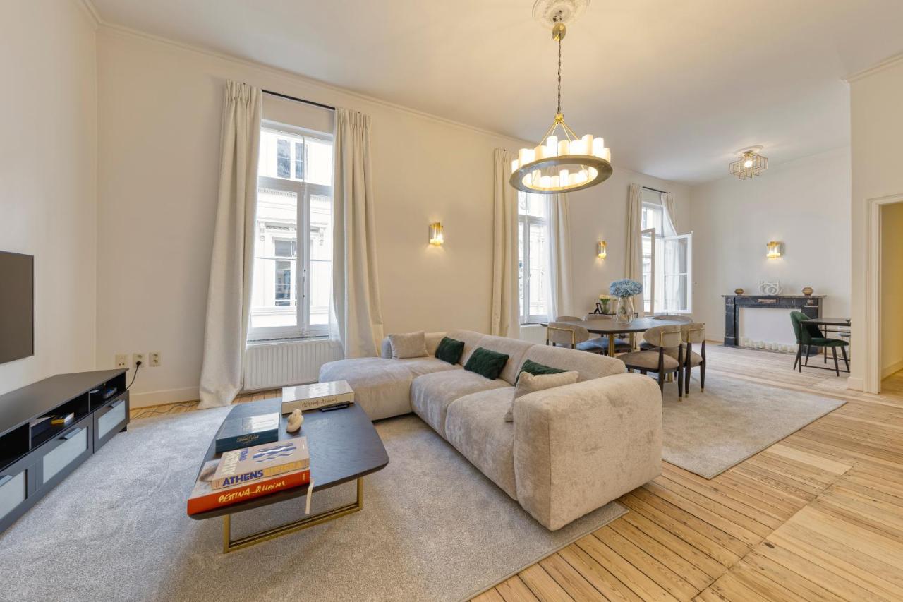 Appartement Dans L'Hypercentre Bruxelas Exterior foto