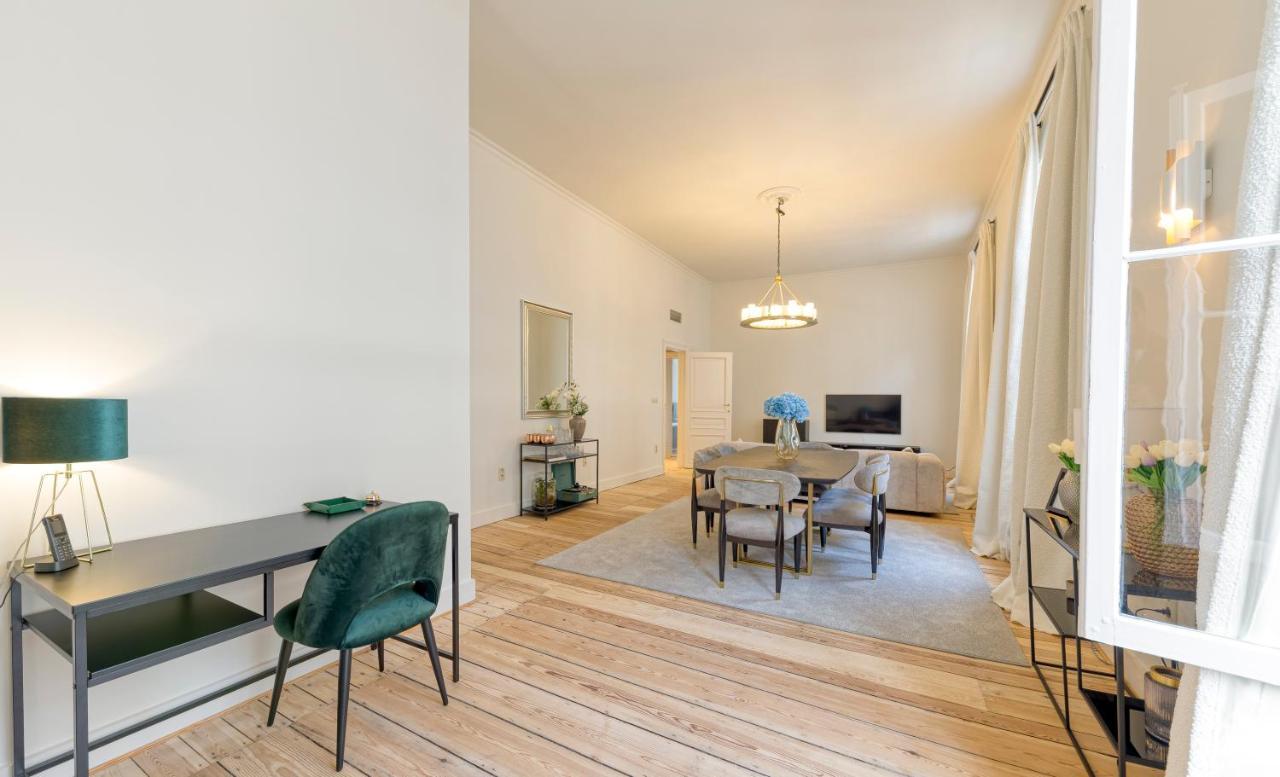 Appartement Dans L'Hypercentre Bruxelas Exterior foto